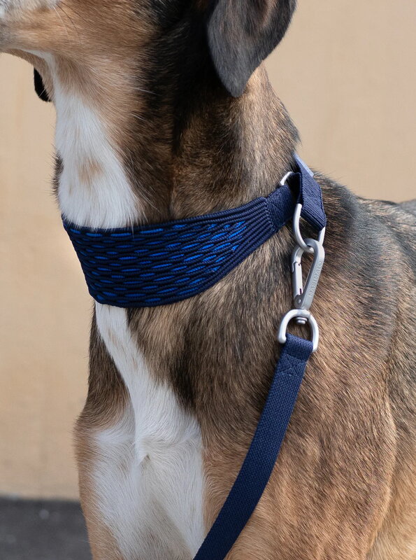 Masimalo 3D Knit collar, navy - royal blue, decoration image