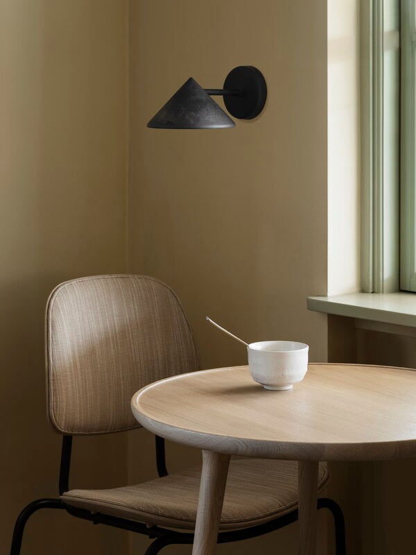Mater Terra wall lamp, coffee waste black, decoration image