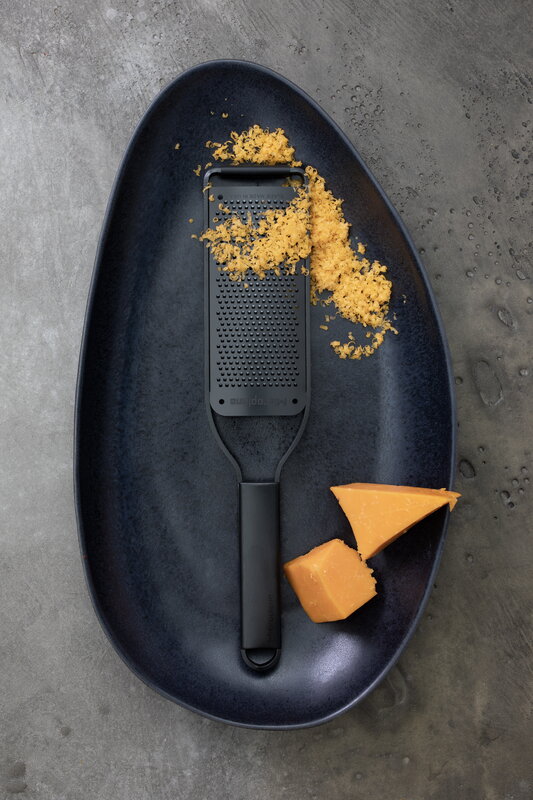 Microplane Black Sheep Series Extra Coarse grater