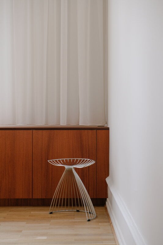 Møbel Copenhagen Angel stool, galvanized, decoration image