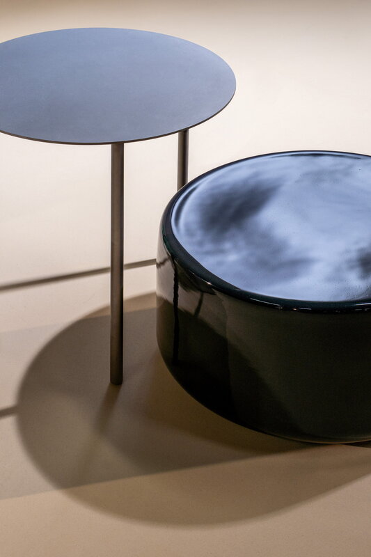 Møbel Copenhagen Pair side table, M, black steel, decoration image