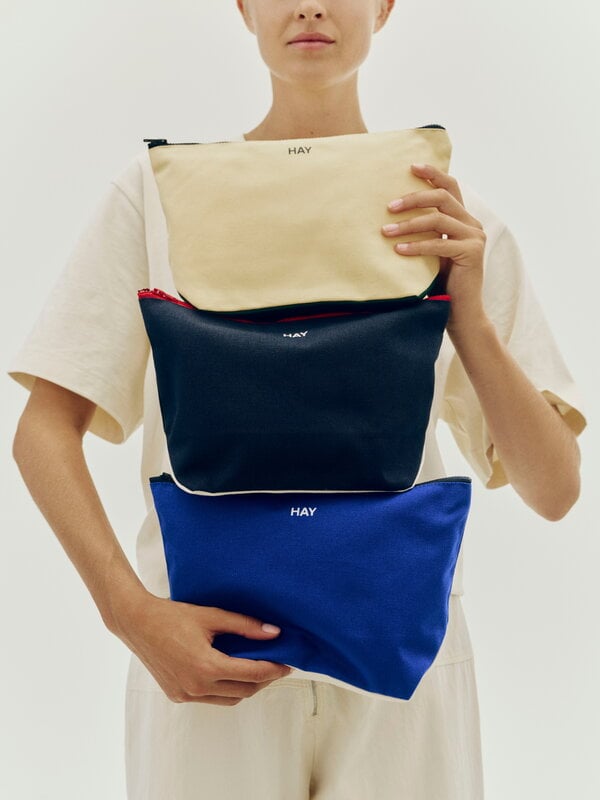 HAY Multi pouch, medium, gul multi, dekorationsbild