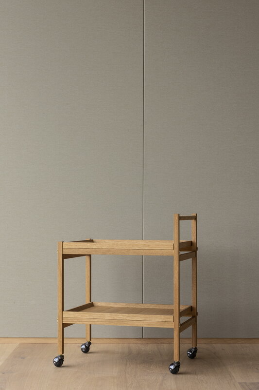 Karimoku Case N-T01 trolley, lacquered oak, decoration image