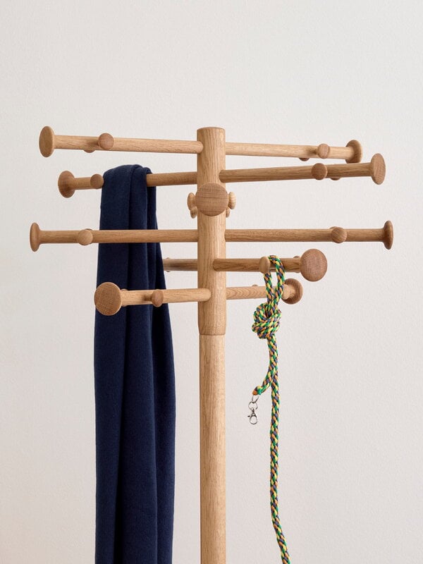 Fredericia ND09 coat stand, oiled oak, view 8