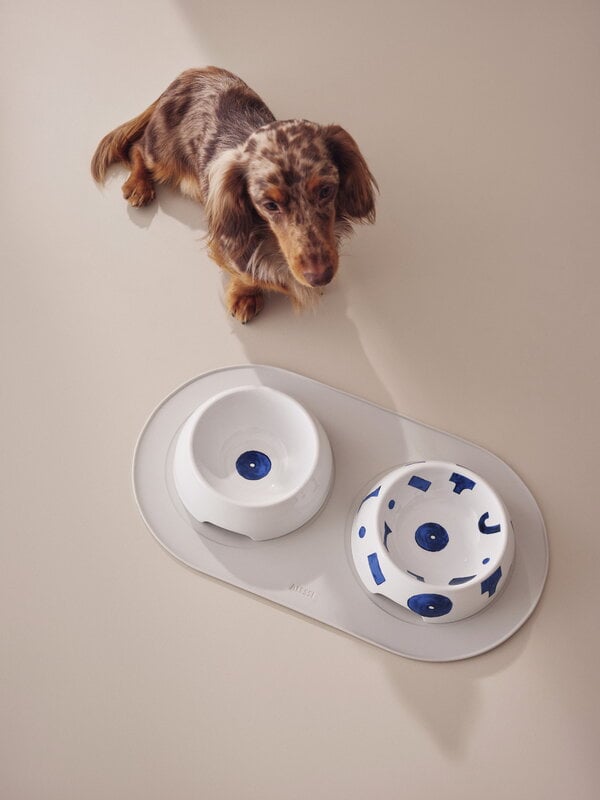 Alessi Itsumo - Yunoki Pet Hundefutternapf, klein, weiß - blau, dekorationsbild