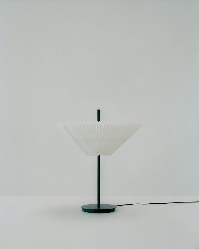 New Works Nebra table lamp, white, view 8
