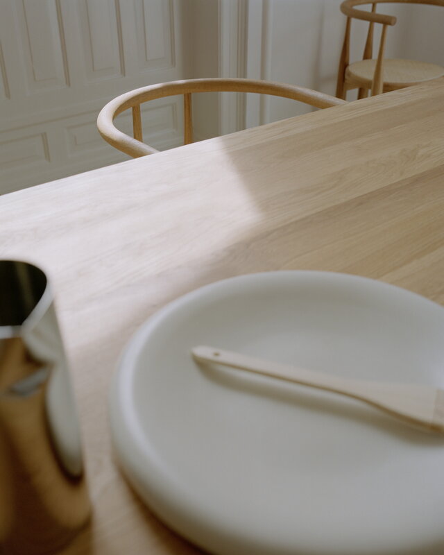 New Works Atlas dining table, 200 x 95 cm, natural oak, view 5