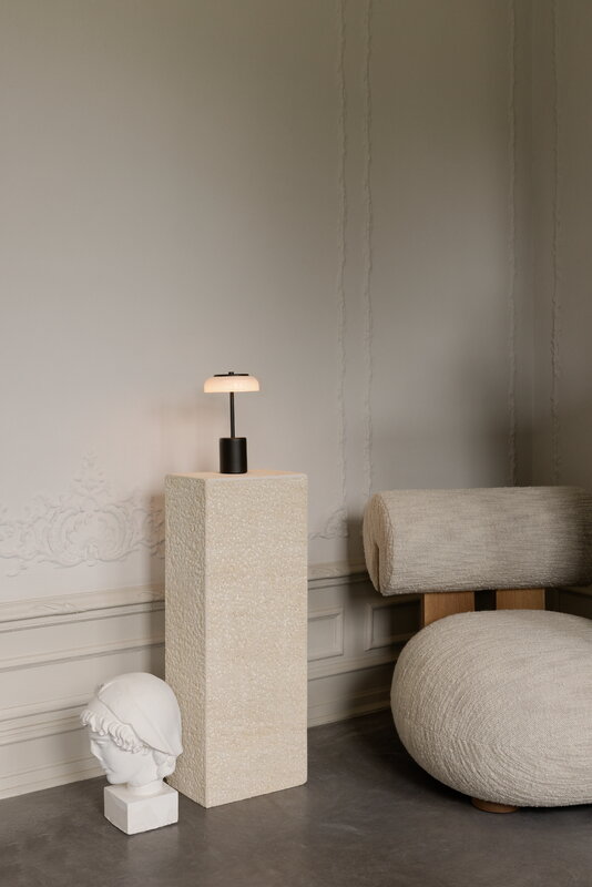 Nuura Blossi Mini portable table lamp, black - opal, decoration image