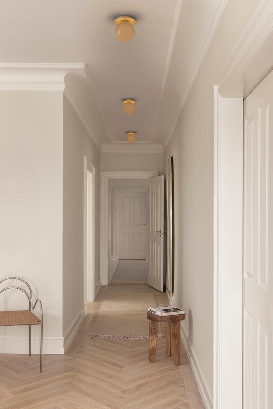 Nuura Liila 1 wall/ceiling lamp, medium, Nordic gold - honey, view 8