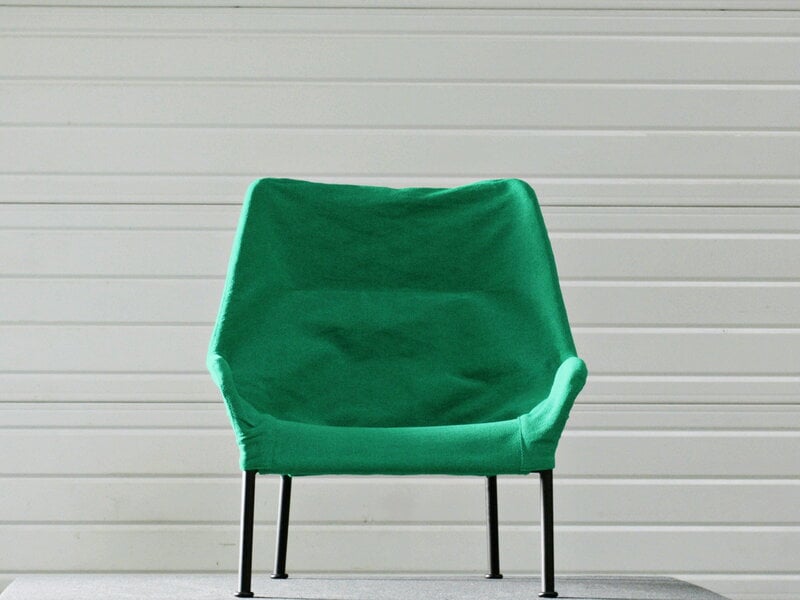 HAY O2 lounge chair, black - lift green, decoration image
