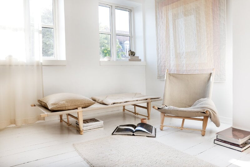 Skovshoved Møbelfabrik OGK daybed, beech - linen, decoration image