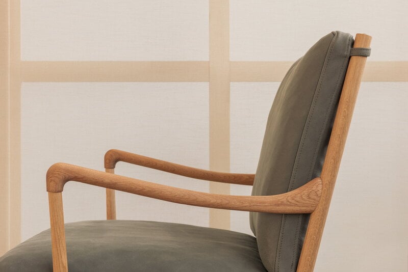 Carl Hansen & Søn OW149 Colonial Stuhl, geölte Eiche - Terra Leder Jade, dekorationsbild
