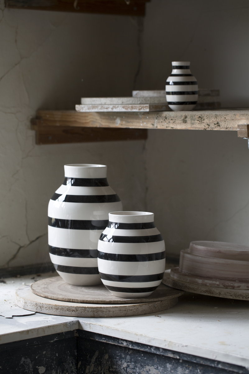 Kähler Vaso Omaggio In Porcellana Madreperla – 12,5 Cm, Dipinto A Mano, Design Danese