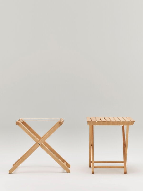 HAY Outdoor Market folding stool, beige - red stripe, decoration image