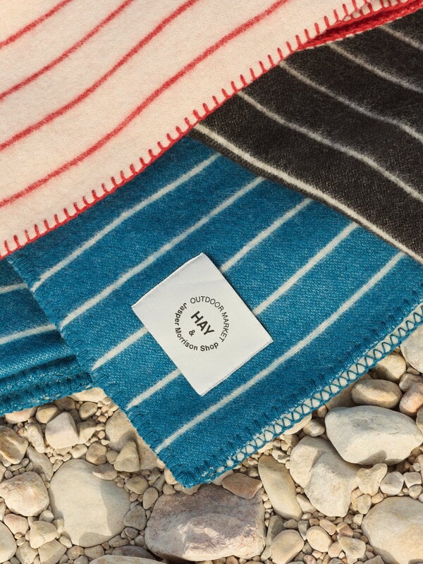 HAY Outdoor Market throw, beige - red, decoration image