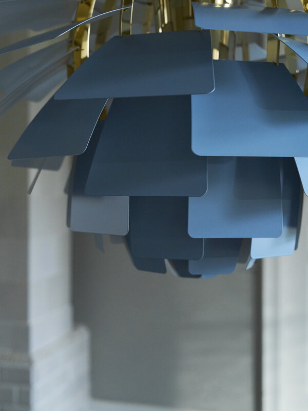 Louis Poulsen PH Artischocke, 480 mm, staubblau - Messing, dekorationsbild