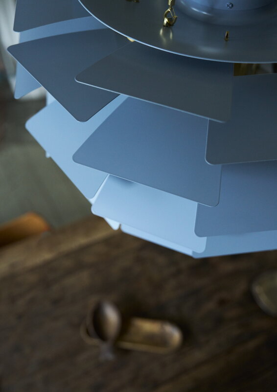 Louis Poulsen PH Artischocke, 480 mm, staubblau - Messing, dekorationsbild