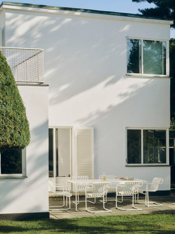 HAY Palissade Cantilever dining armchair, cream white, decoration image