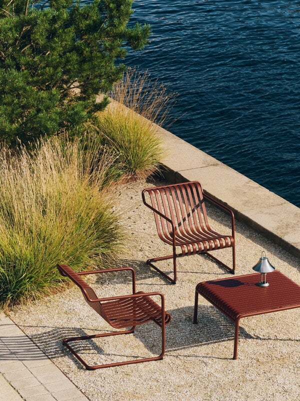 HAY Palissade Cantilever lounge chair, low, iron red | Finnish
