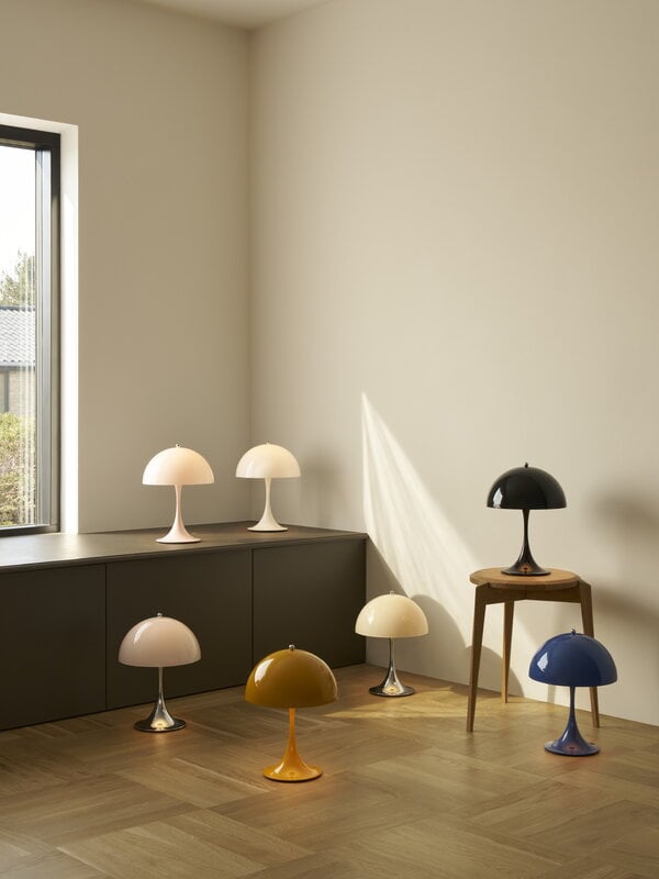 Louis Poulsen Panthella 250 Portable table lamp, opal beige - chrome, decoration image