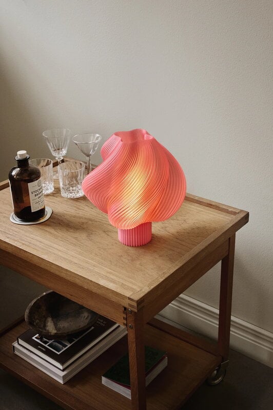 Crème Atelier Soft Serve table lamp, regular, peach sorbet, decoration image