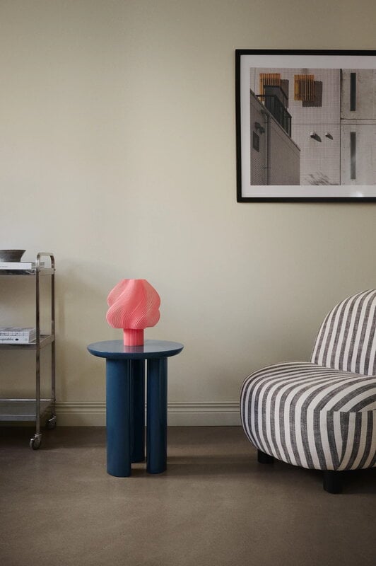 Crème Atelier Soft Serve table lamp, regular, peach sorbet, decoration image
