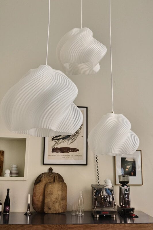 Crème Atelier Soft Serve pendant, 03, natural, decoration image