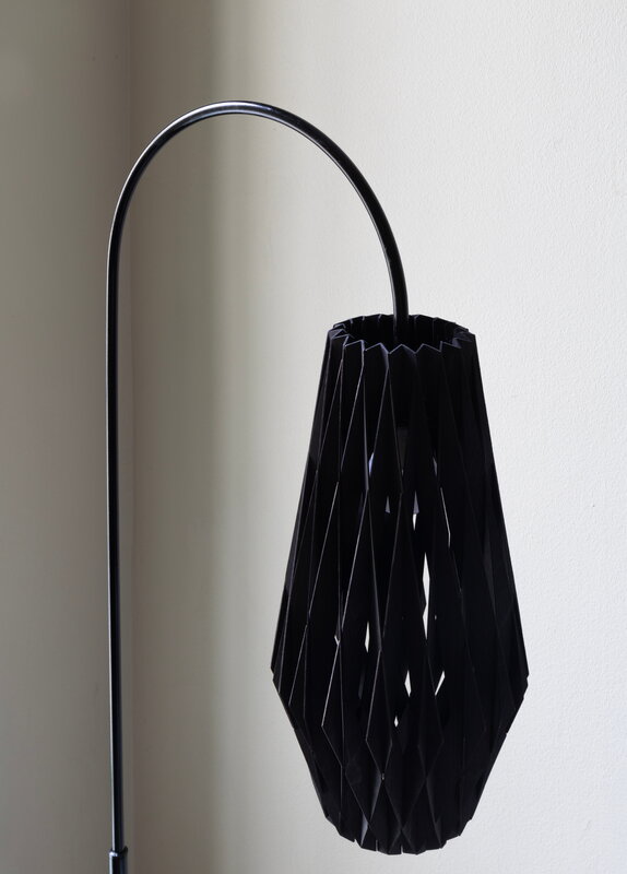 Pilke Lights Pilke Signature 20/42 lampe de sol, noir, image décorative