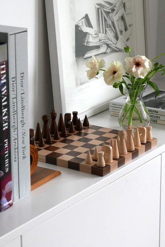 Printworks Wood Chess - The Minimalist, decoration image