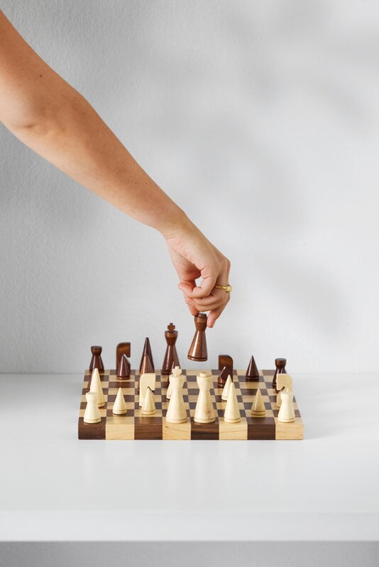 Printworks Wood Chess - The Minimalist, decoration image