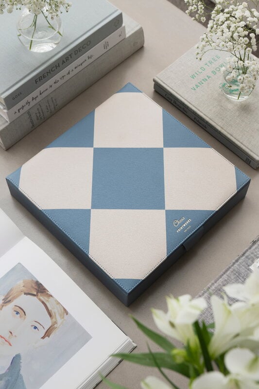 Printworks Reverra - Chess, beige - blue, decoration image