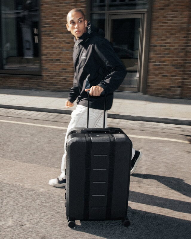 Db Journey Ramverk Pro Check-in luggage, L, black out, decoration image