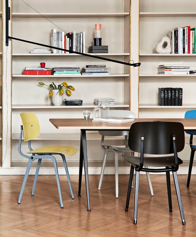 HAY REVOLT CHAIR ベージュ (グレー) Revolt Chair, beige / granite grey | DesignVille