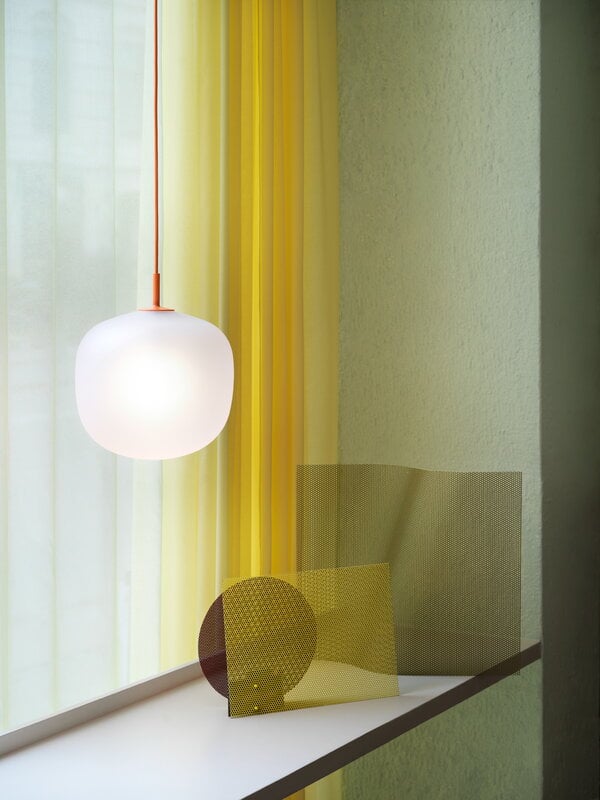 Muuto Rime pendant 25 cm, orange, decoration image