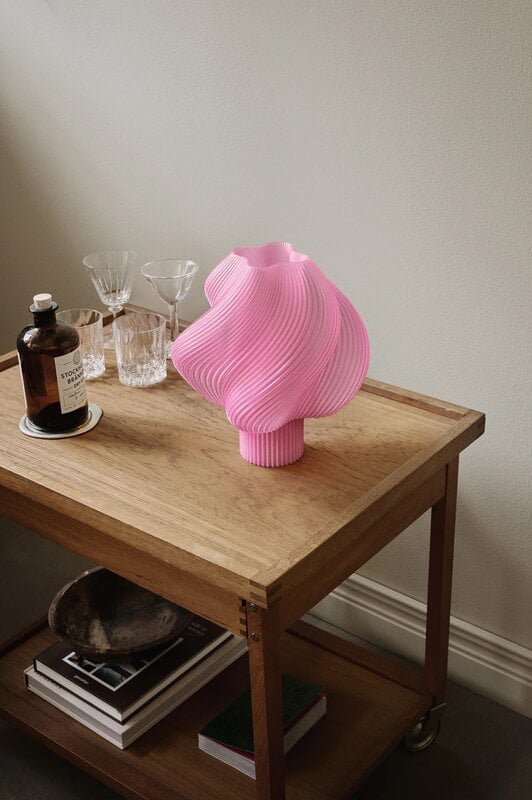 Crème Atelier Soft Serve table lamp, regular, rose sorbet, decoration image
