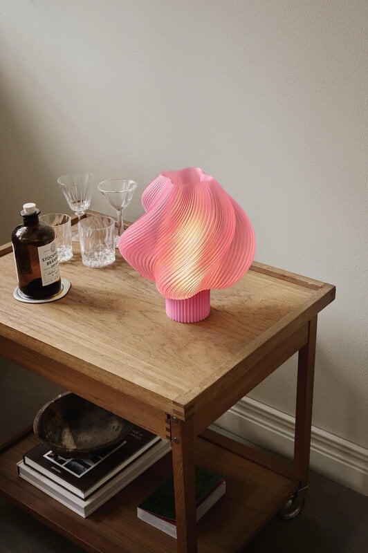 Crème Atelier Soft Serve table lamp, regular, rose sorbet, decoration image