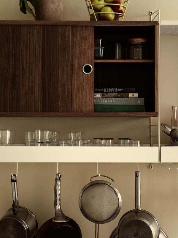 String Furniture Mobiletto String 78 x 20 cm, noce, vista 3