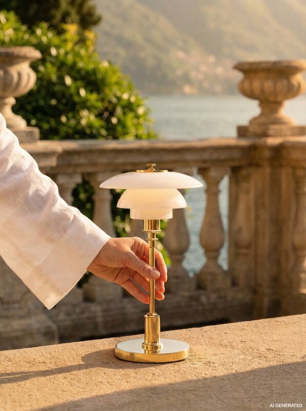Louis Poulsen PH 1/1 Portable table lamp, brass metallised, view 7