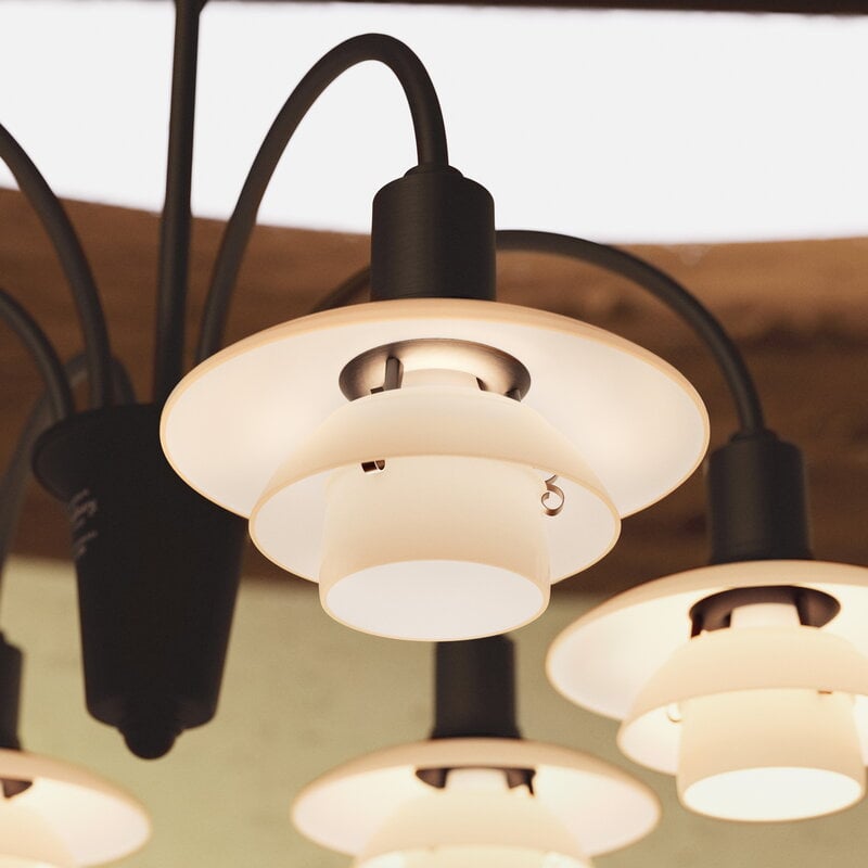 Louis Poulsen PH 1/1 Chandelier 6, Centenary Edition, aged brass - dusty terracotta, decoration image