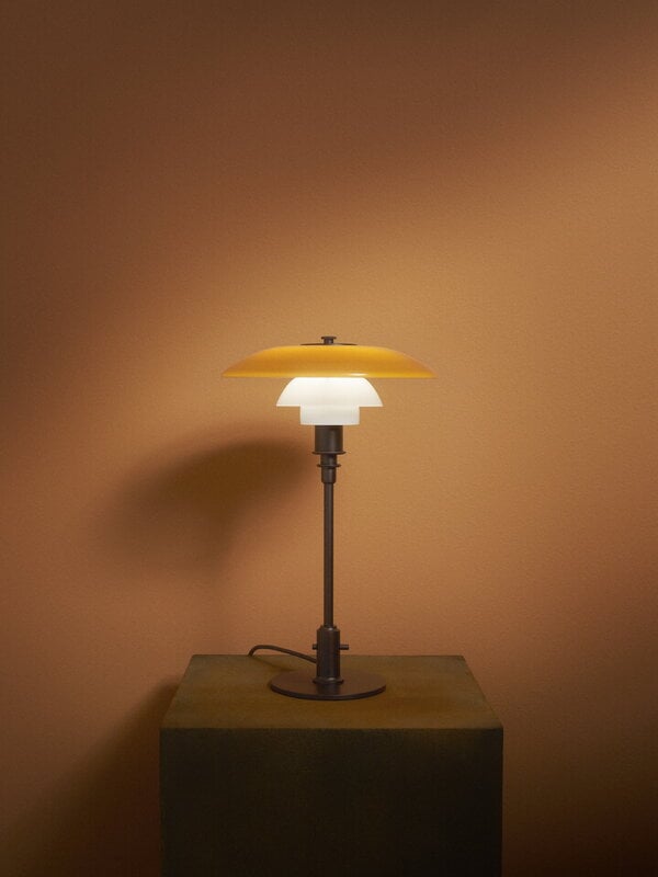 Louis Poulsen PH 3/2 table lamp, Centenary Edition, aged brass - amber - opal white, decoration image
