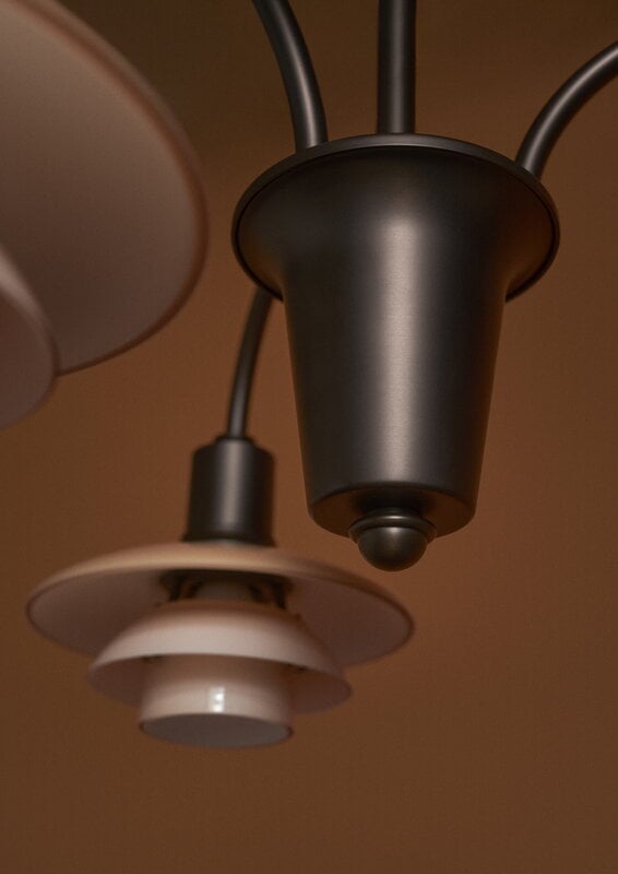 Louis Poulsen PH 1/1 Chandelier 3, Centenary Edition, gealtertes Messing - Terrakotta, dekorationsbild