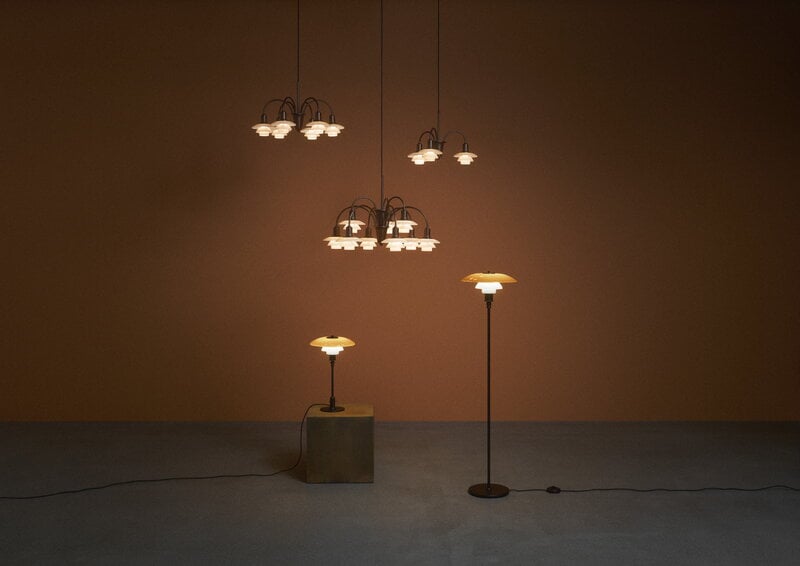 Louis Poulsen PH 3/2 table lamp, Centenary Edition, aged brass - amber - opal white, decoration image