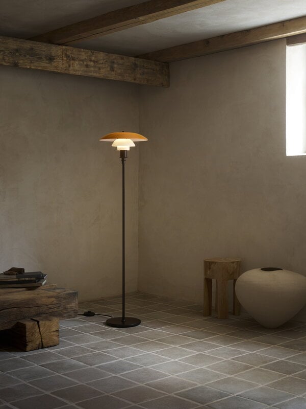 Louis Poulsen PH 3 1/2-2 1/2 floor lamp, Centenary Edition, aged brass-amber-opal white, decoration image