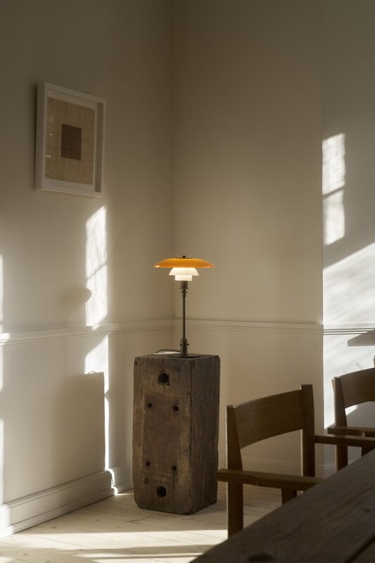 Louis Poulsen PH 3/2 table lamp, Centenary Edition, aged brass - amber - opal white, decoration image