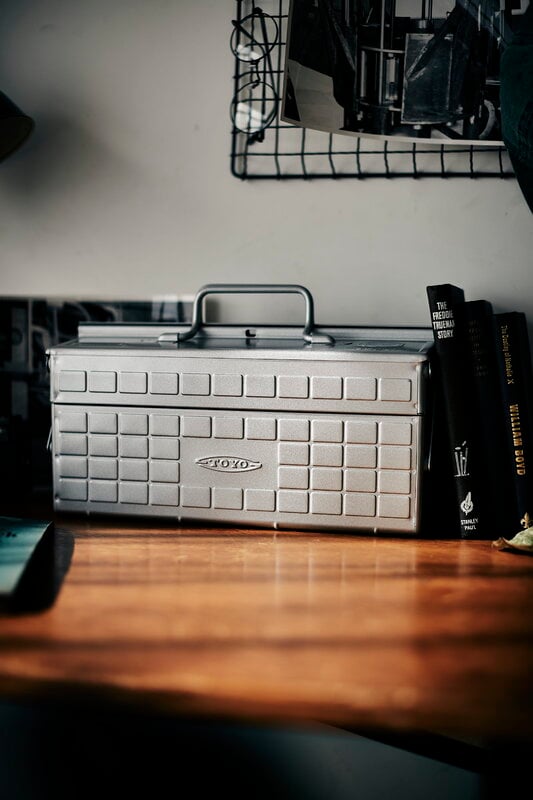 Toyo Steel ST-350 Cantilever toolbox, silver, decoration image
