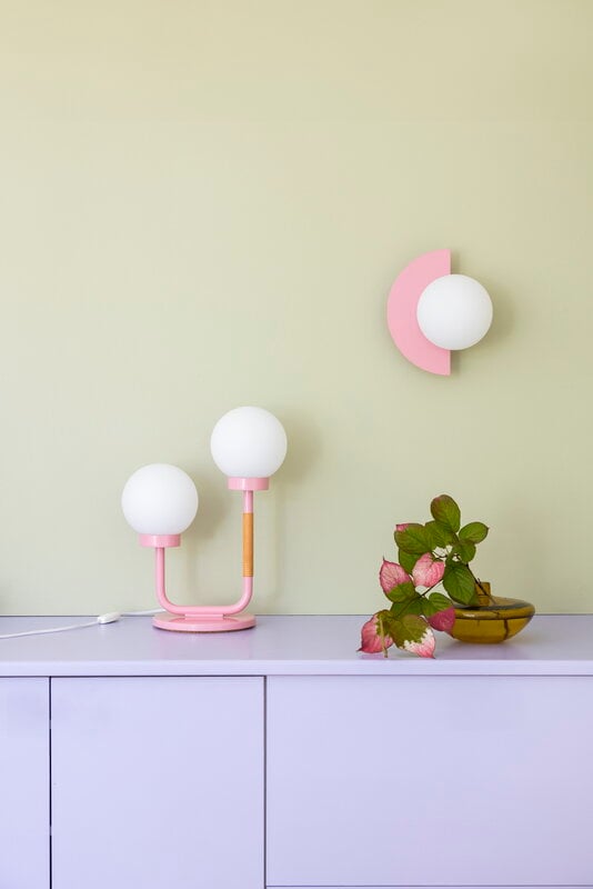 Swedish Ninja Candy Little Circle 180 S wall lamp, hardwired, bubblegum pink, decoration image