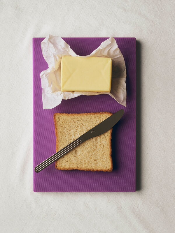 HAY Slice chopping board, M, purple, decoration image