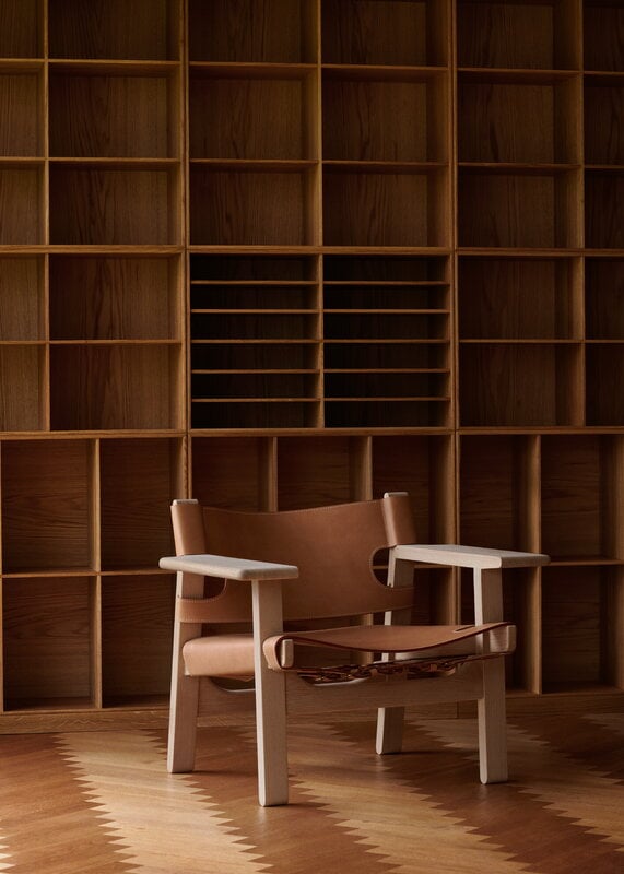 Fredericia The Spanish Chair, cognac leather - soaped oak, view 18