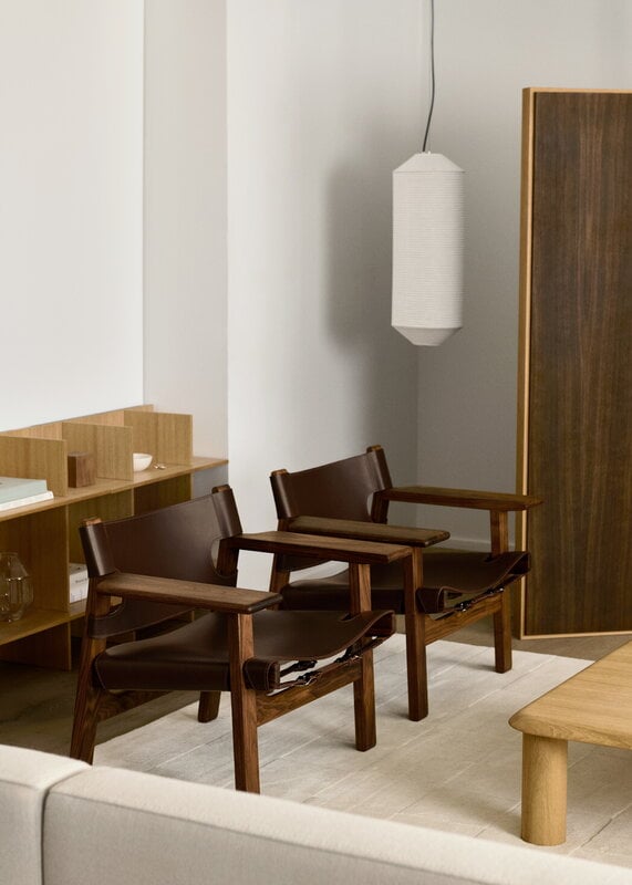 Fredericia The Spanish Chair, pelle di cavallo marrone scuro - noce oliato, immagine decorativa