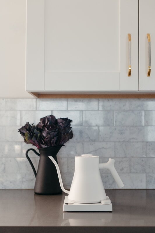 Fellow Stagg EKG Pro electric kettle, matte white, decoration image